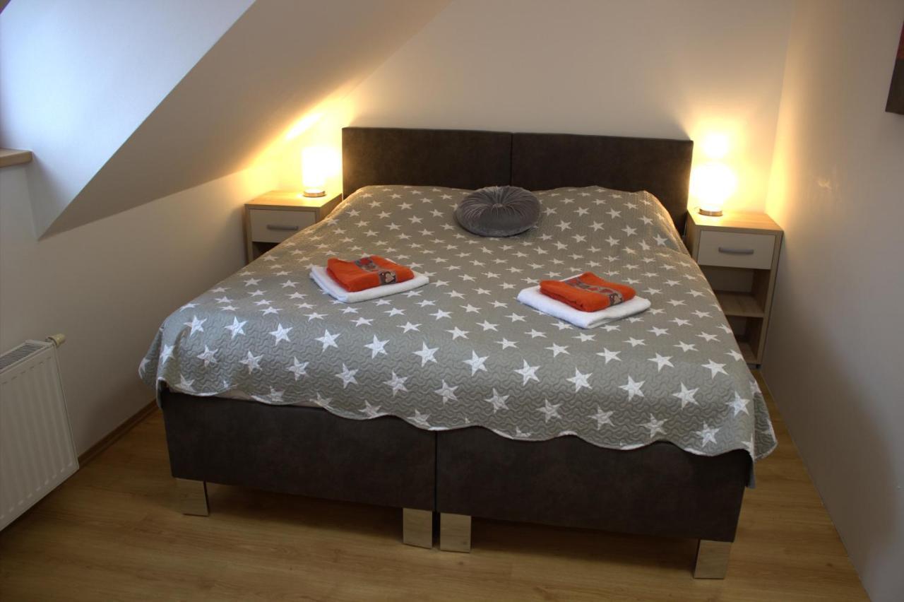 Apartmany U Lva Prachatice Exterior photo